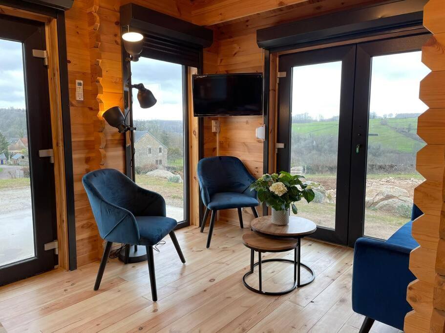Le Chalet Du Crescent Saint-Germain-des-Champs Εξωτερικό φωτογραφία