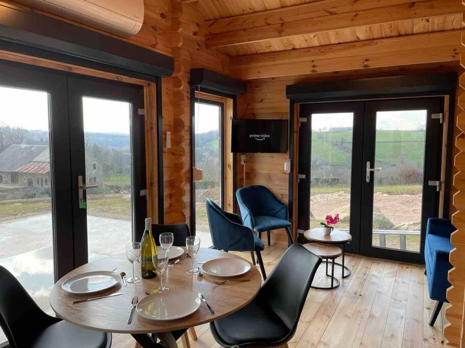 Le Chalet Du Crescent Saint-Germain-des-Champs Εξωτερικό φωτογραφία