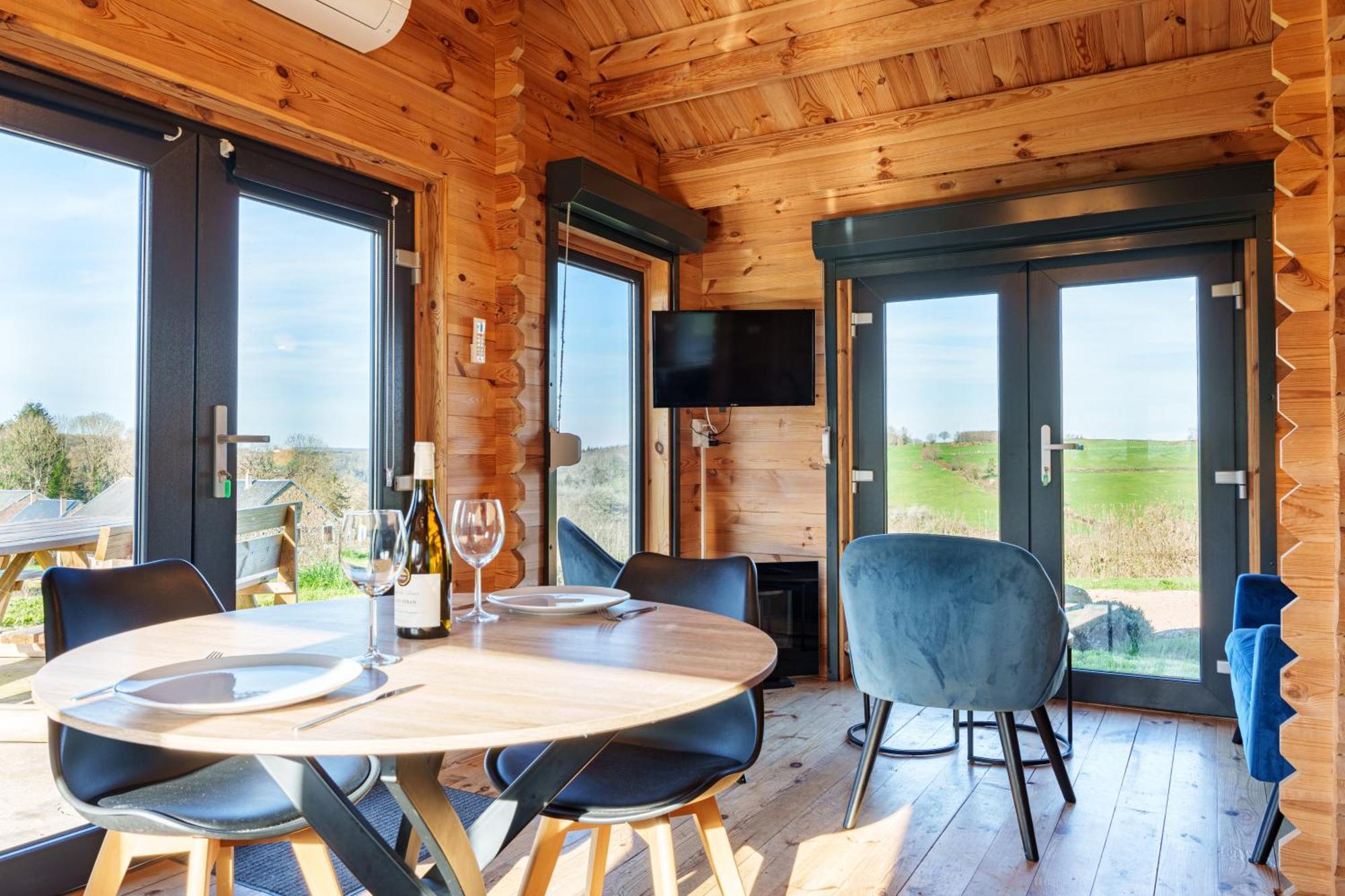 Le Chalet Du Crescent Saint-Germain-des-Champs Εξωτερικό φωτογραφία