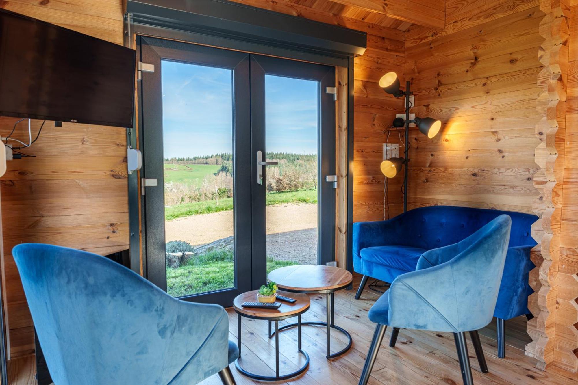Le Chalet Du Crescent Saint-Germain-des-Champs Εξωτερικό φωτογραφία